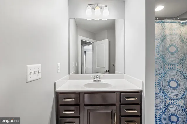 $955,000 | 124 Kepler Drive, Gaithersburg, MD 20878