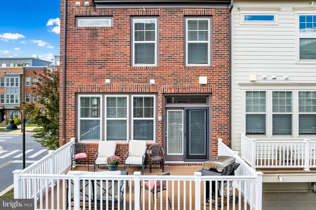 $955,000 | 124 Kepler Drive, Gaithersburg, MD 20878