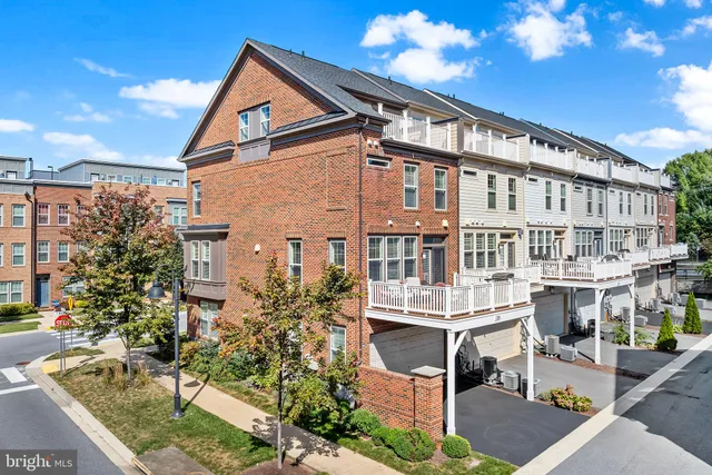 $955,000 | 124 Kepler Drive, Gaithersburg, MD 20878