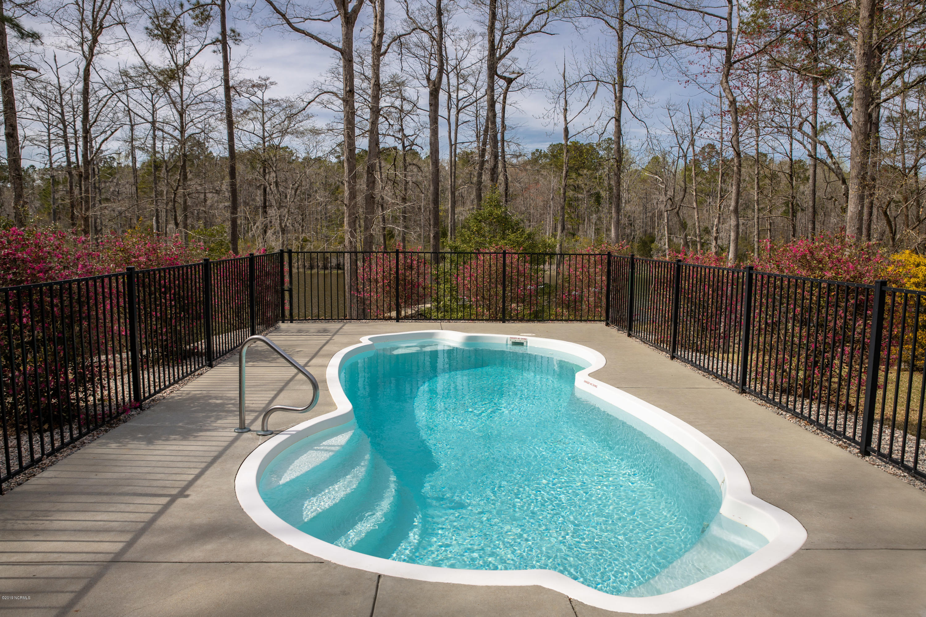 411 Long Point Road Chocowinity, NC 27817 - Photo 13 of 62 411 Long Point Landing Rd,-6
