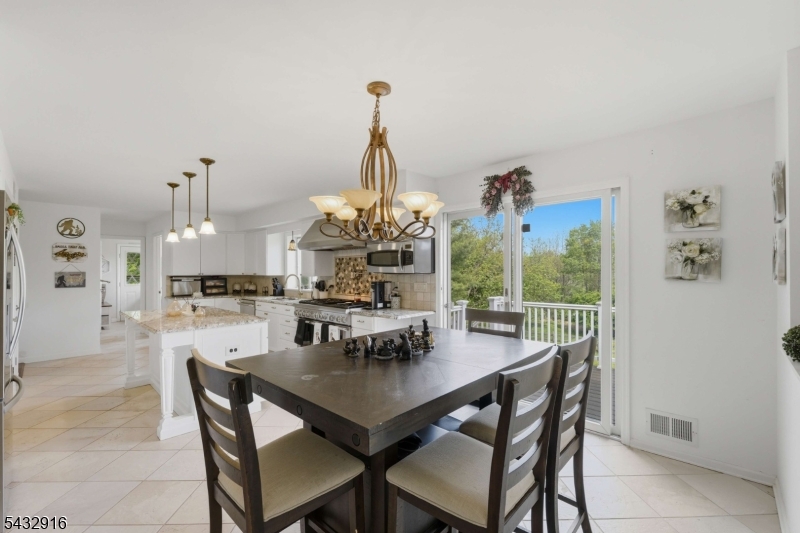 12 Homestead Farm Road Milford, NJ 08848 - Photo 14 of 49