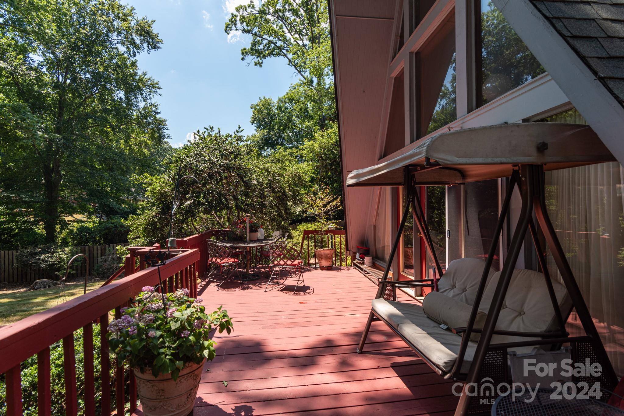 2726 Lake Shore Road South Denver, NC 28037 - Photo 27 of 48 a view of outdoor space with seating