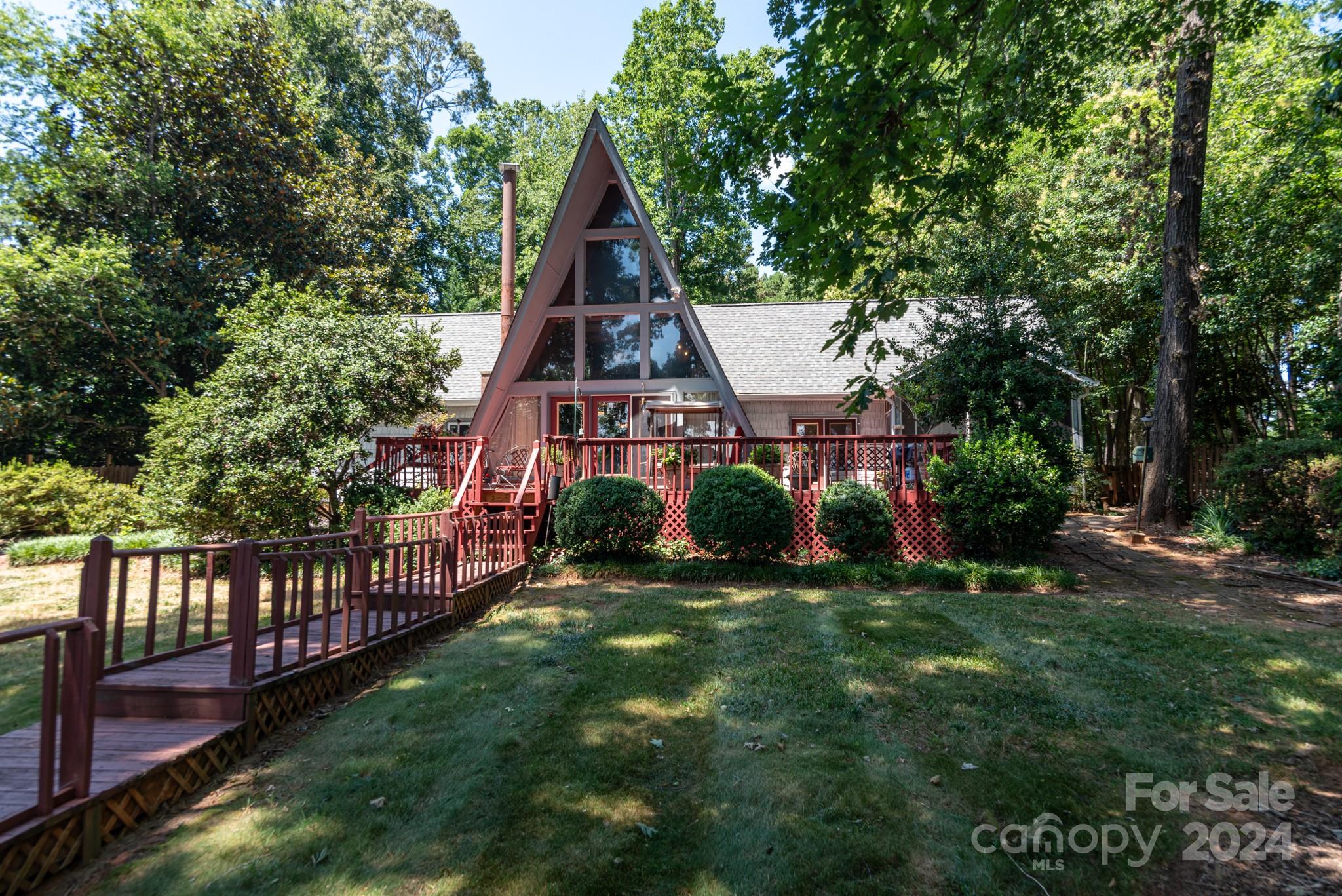 2726 Lake Shore Road South Denver, NC 28037 - Photo 42 of 48 a aerial view of a house