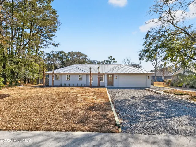 $750,000 | 206 Azalea Circle, Sunset Beach, NC 28468