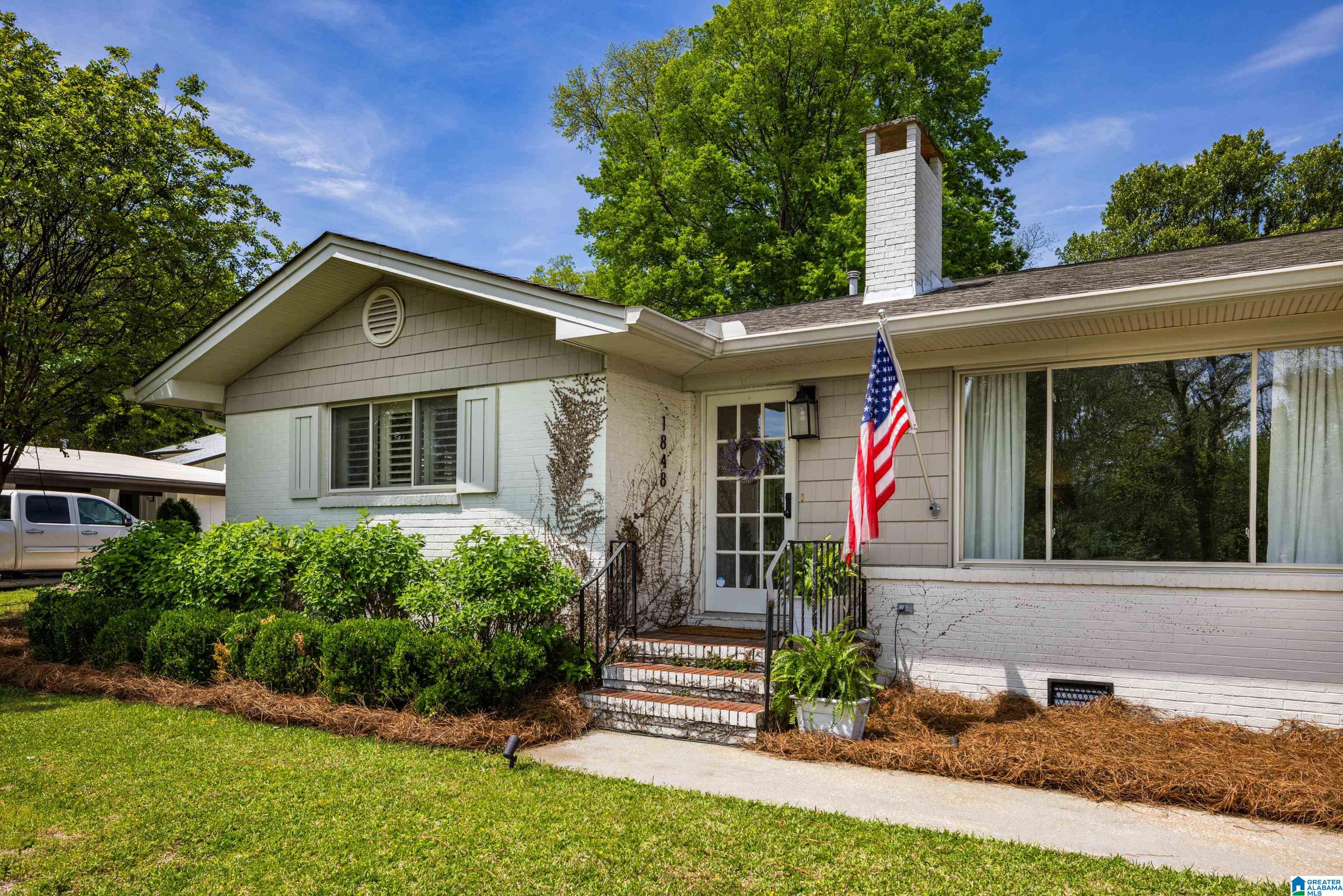1848 Southwood Road Birmingham, AL 35216 - Photo 5 of 48