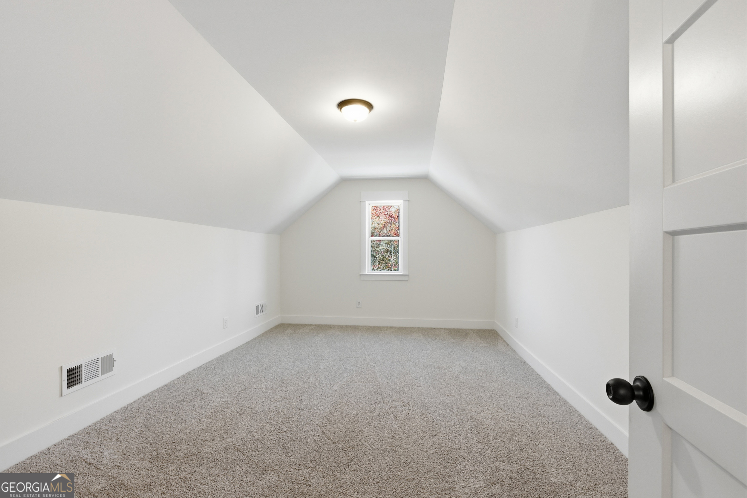 405 Ayers Creek Drive Toccoa, GA 30577 - Photo 29 of 35 an empty room with a empty space and windows