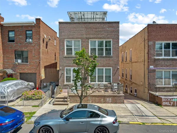 $1,500,000 | 2436 Buck Street | Westchester Village