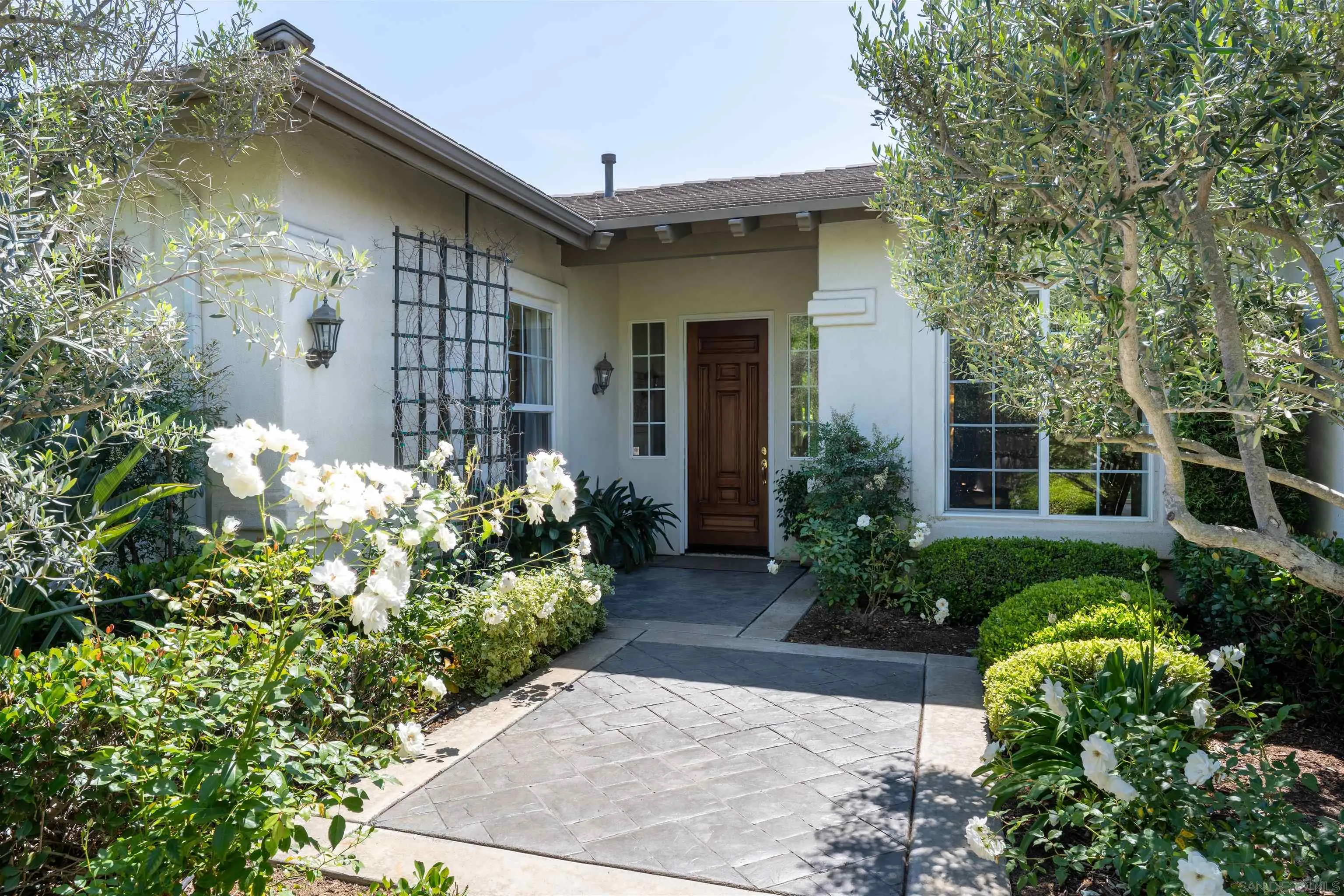 1411 Surrey Heights Fallbrook, CA 92028 - Photo 30 of 33 Gallery Image 30