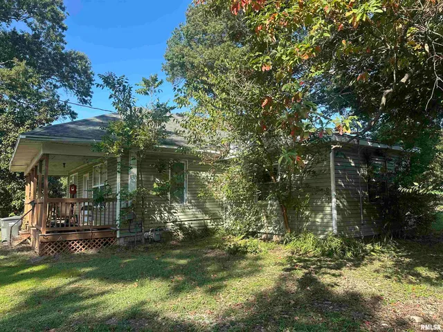 404 South Jackson Street, Carterville, IL 62918