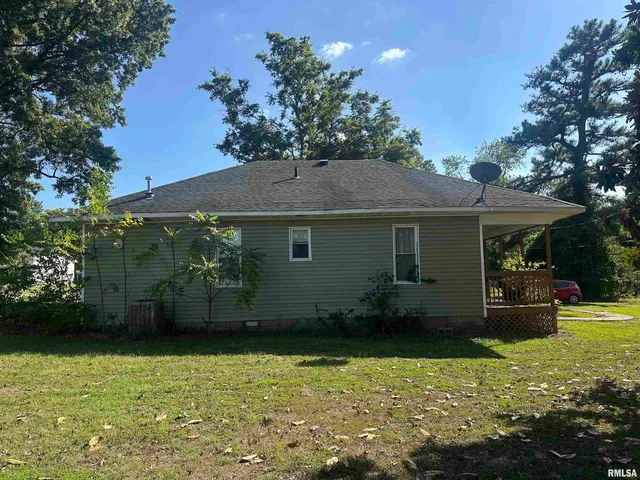 404 South Jackson Street, Carterville, IL 62918