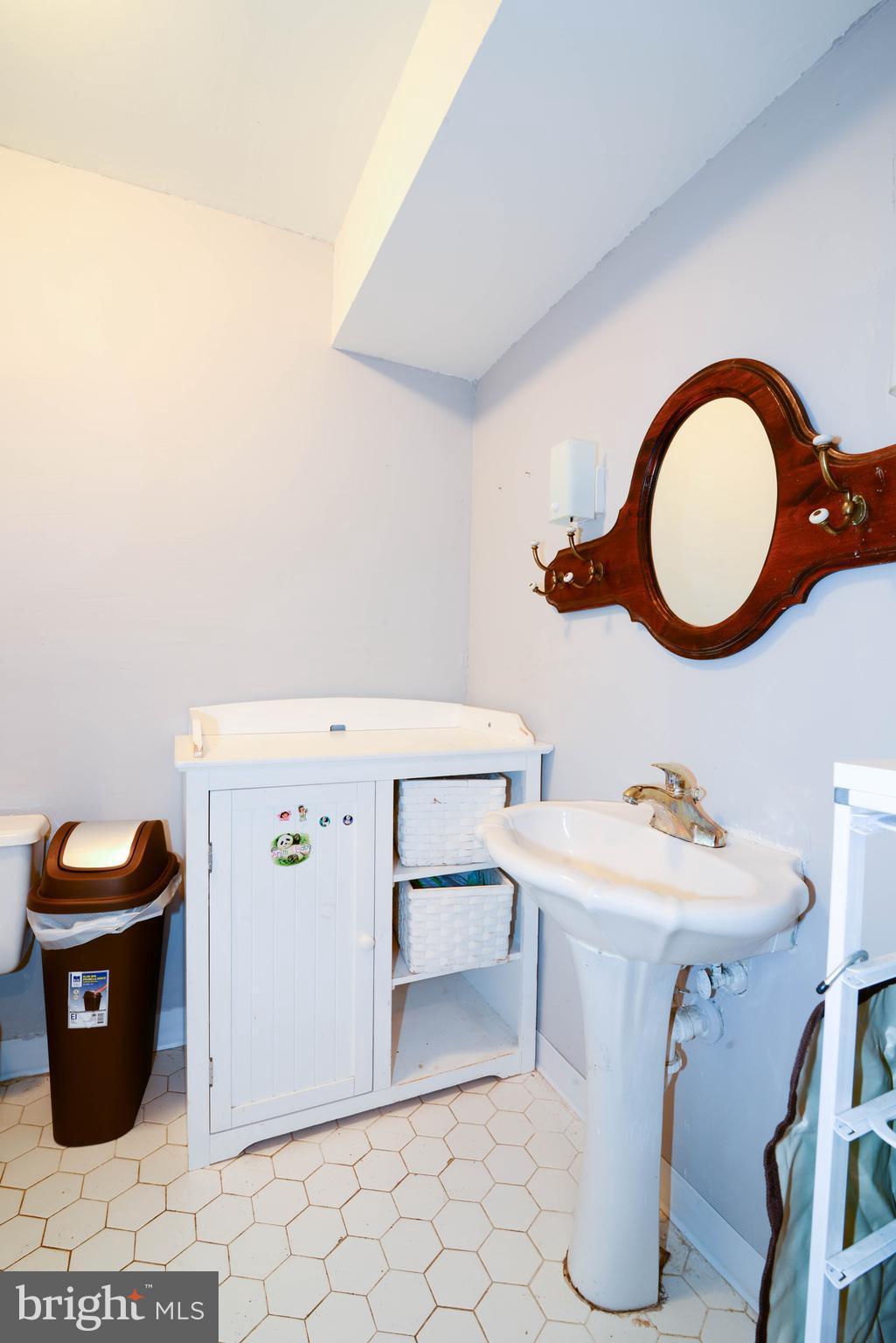 12110 Cedarbrook Lane Laurel, MD 20708 - Photo 22 of 30 Bath