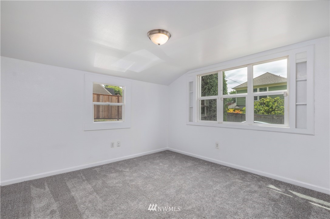 2107 Crystal Springs Road University Place, WA 98466 - Photo 13 of 23 an empty room with windows