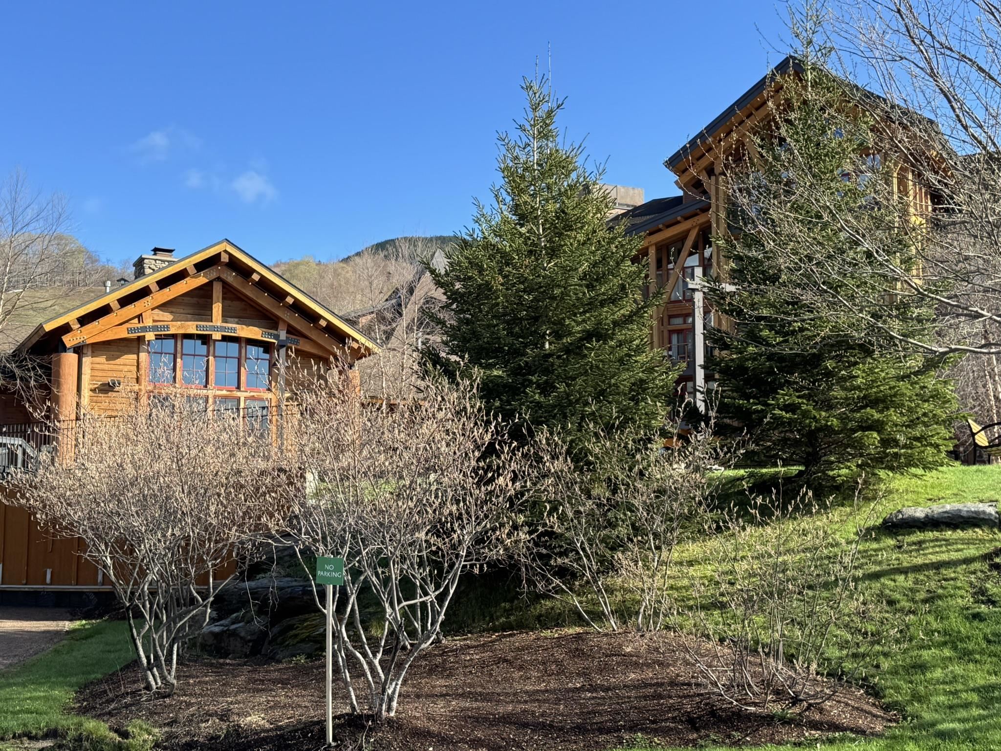 7412 Mountain Road, Unit 402 386 Stowe, VT 05672 - Photo 6 of 38