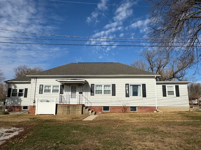 $145,000 | 702 North Harrison Street, Streator, IL 61364