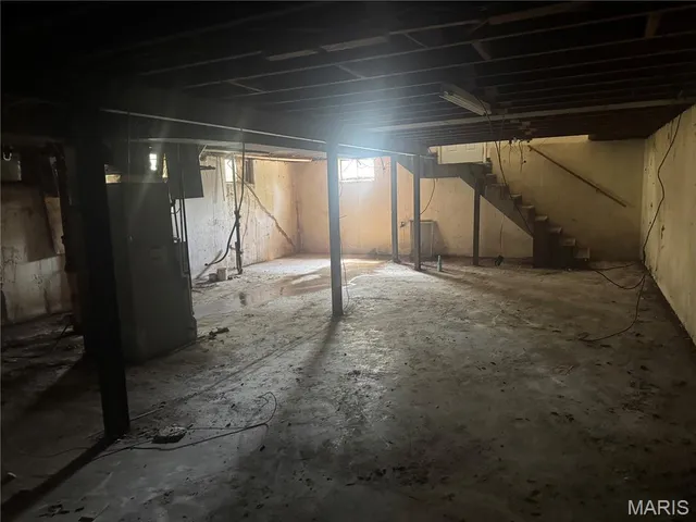 $69,000 | 9163 Loganberry Lane, Bel-Ridge, MO 63121