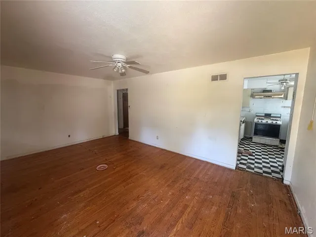 $69,000 | 9163 Loganberry Lane, Bel-Ridge, MO 63121