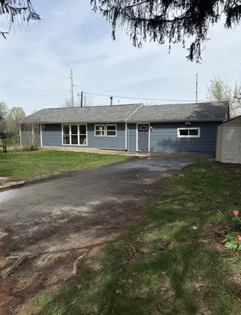 $249,900 | 23130 Highway 12, Sturgis, MI 49091