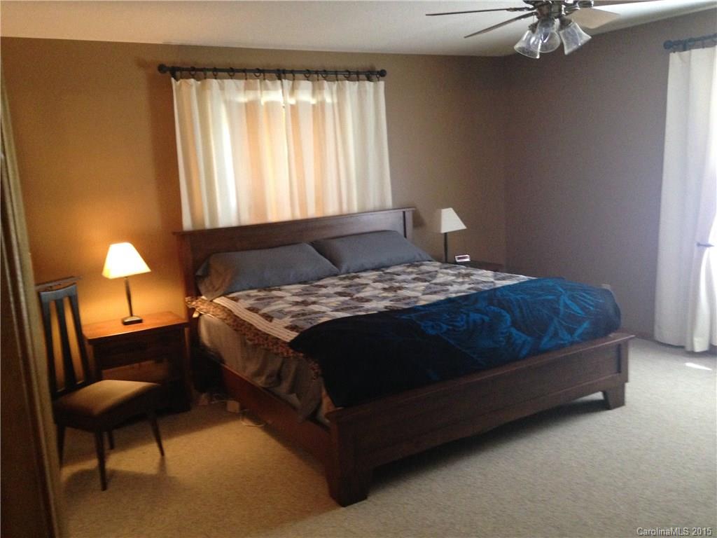 1306 Buchanan Loop Sylva, NC 28779 - Photo 14 of 19 Gallery Image 14