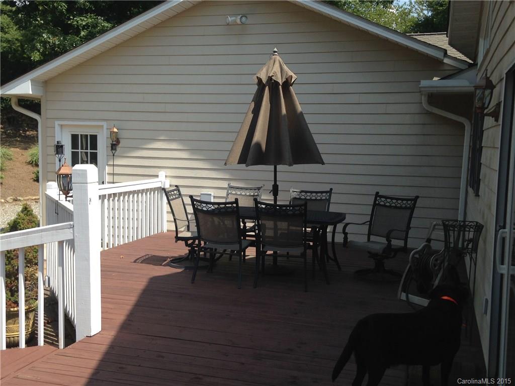 1306 Buchanan Loop Sylva, NC 28779 - Photo 7 of 19 Gallery Image 7