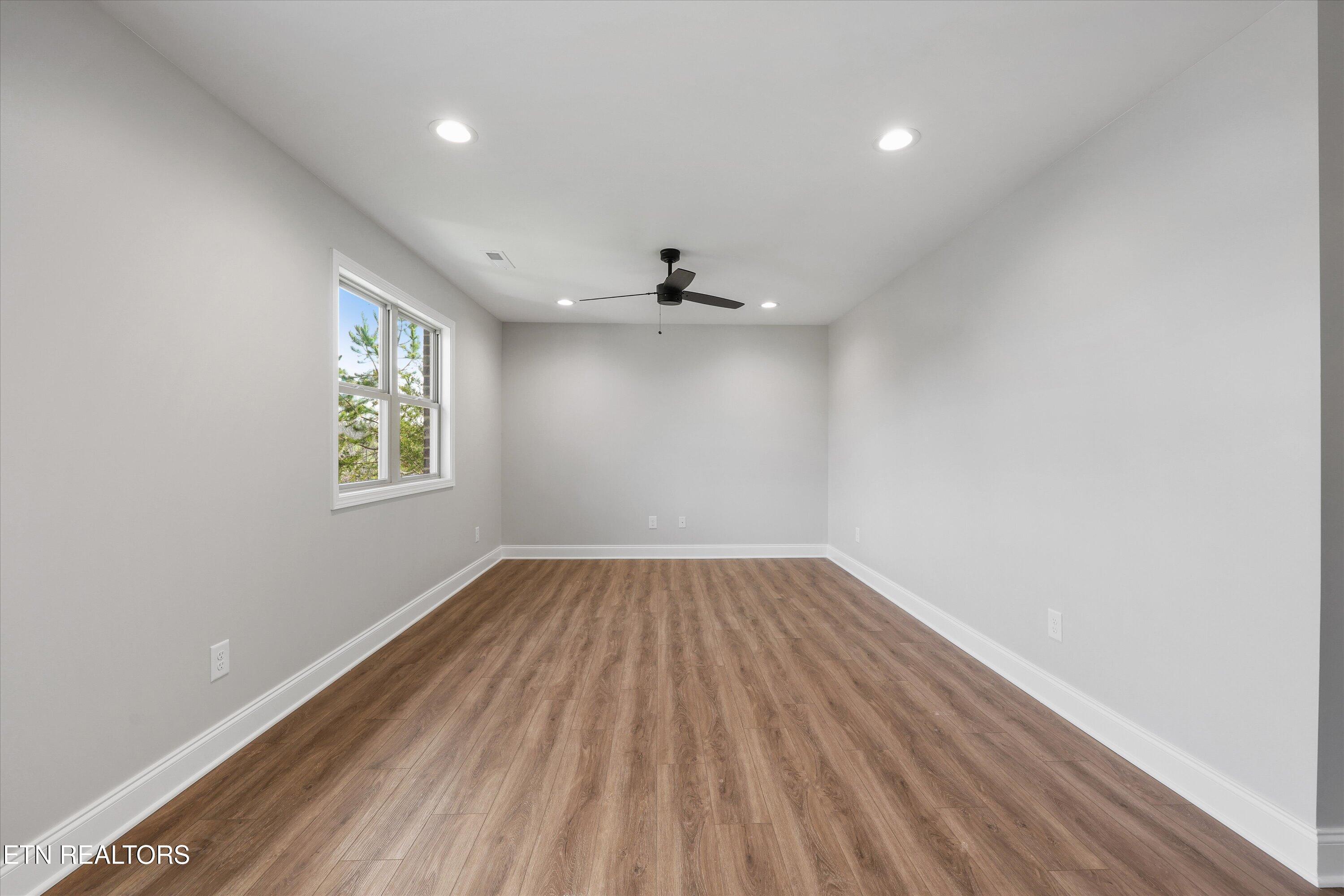 7553 Ridge Hollow Way Knoxville, TN 37924 - Photo 12 of 40 12-317 Brakebill Rd Unit 208
