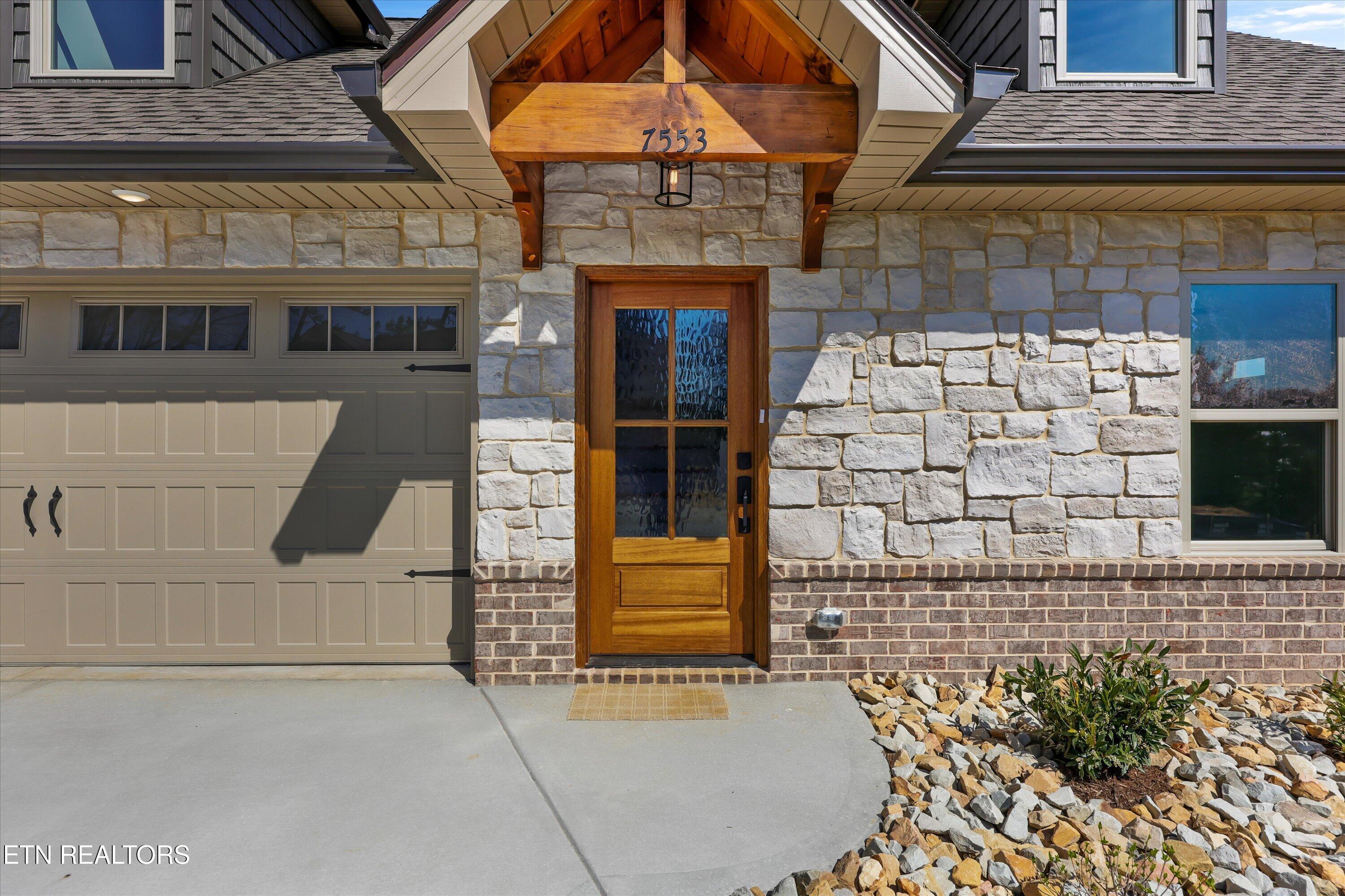 7553 Ridge Hollow Way Knoxville, TN 37924 - Photo 4 of 40 04-317 Brakebill Rd Unit 229