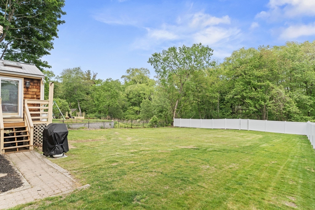 23 Leland Road North Reading, MA 01864 - Photo 20 of 30