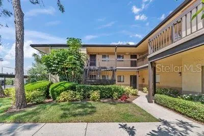 $2,000 | 2693 Sabal Springs Circle, Unit 201, Clearwater, FL 33761