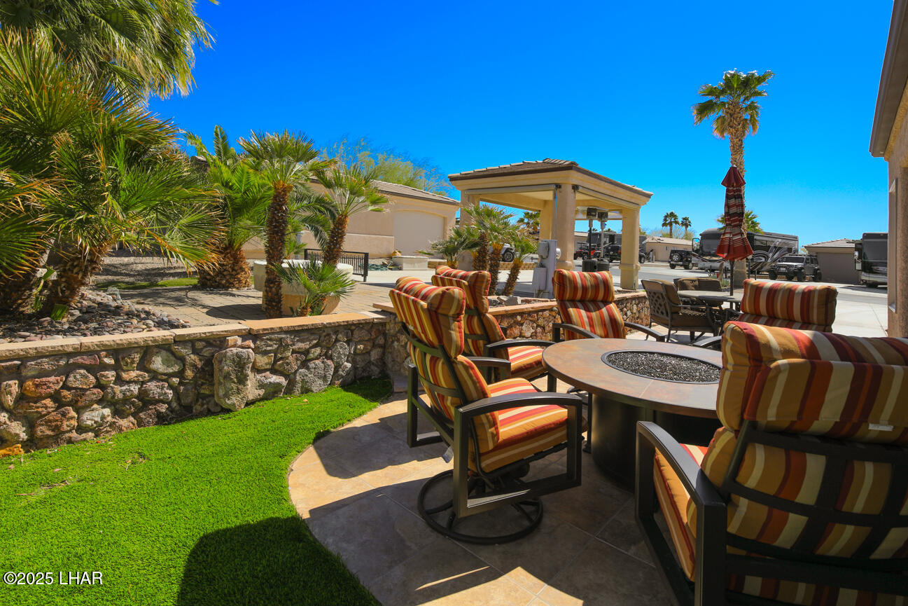 1905 Victoria Farms Road, Unit 330 Lake Havasu City, AZ 86404 - Photo 9 of 39 1905 Victotia Farms Dr-40