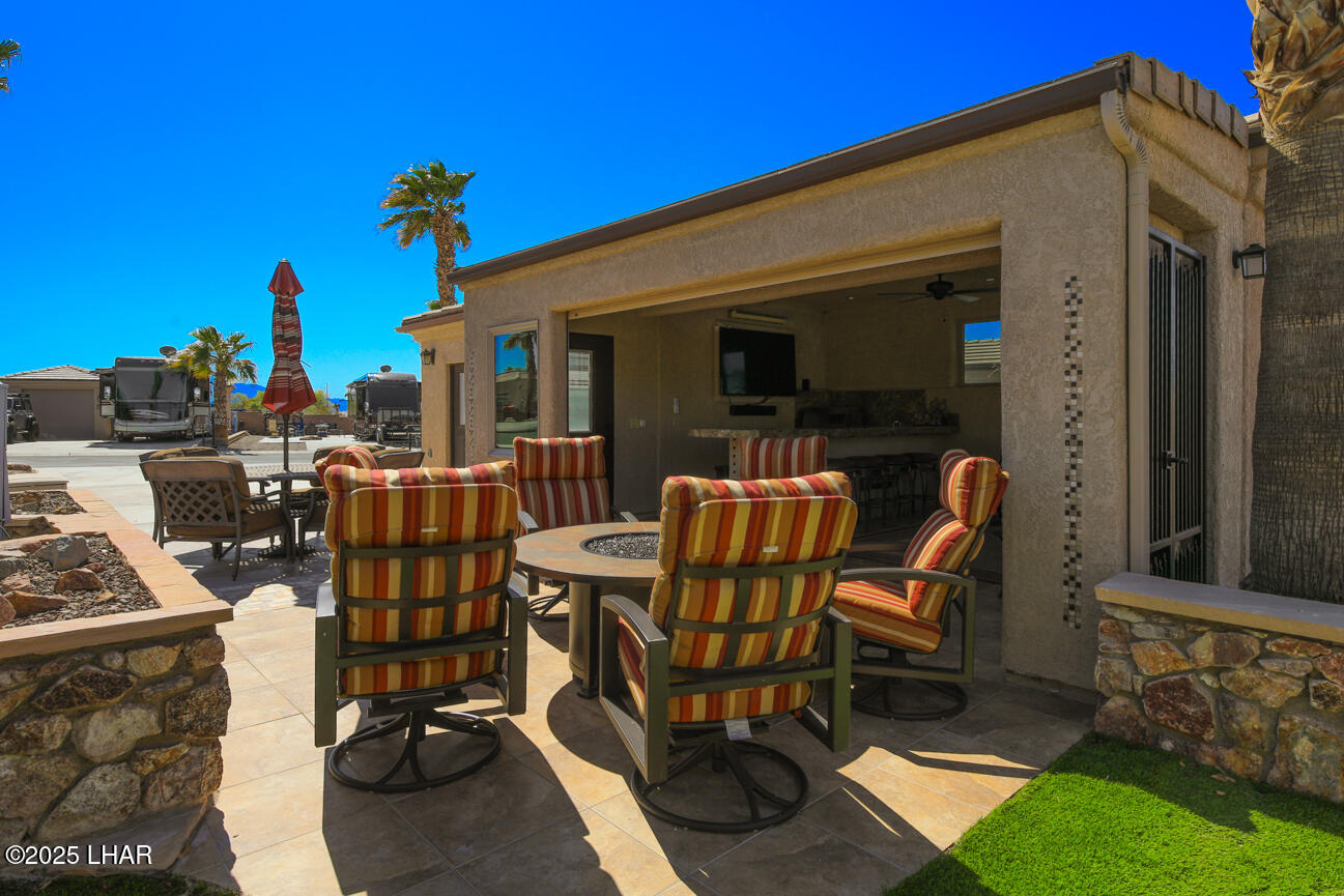 1905 Victoria Farms Road, Unit 330 Lake Havasu City, AZ 86404 - Photo 10 of 39 1905 Victotia Farms Dr-39