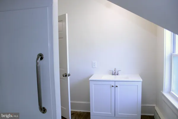 $3,750 | 201 University Boulevard, Glassboro, NJ 08028