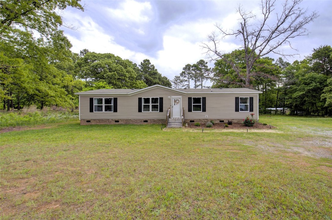 3590 Peachtree Road Inman, SC 29349 - Photo 1 of 37