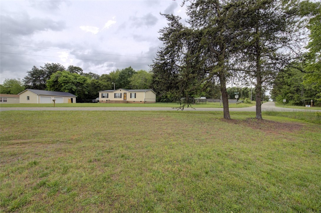 3590 Peachtree Road Inman, SC 29349 - Photo 37 of 37