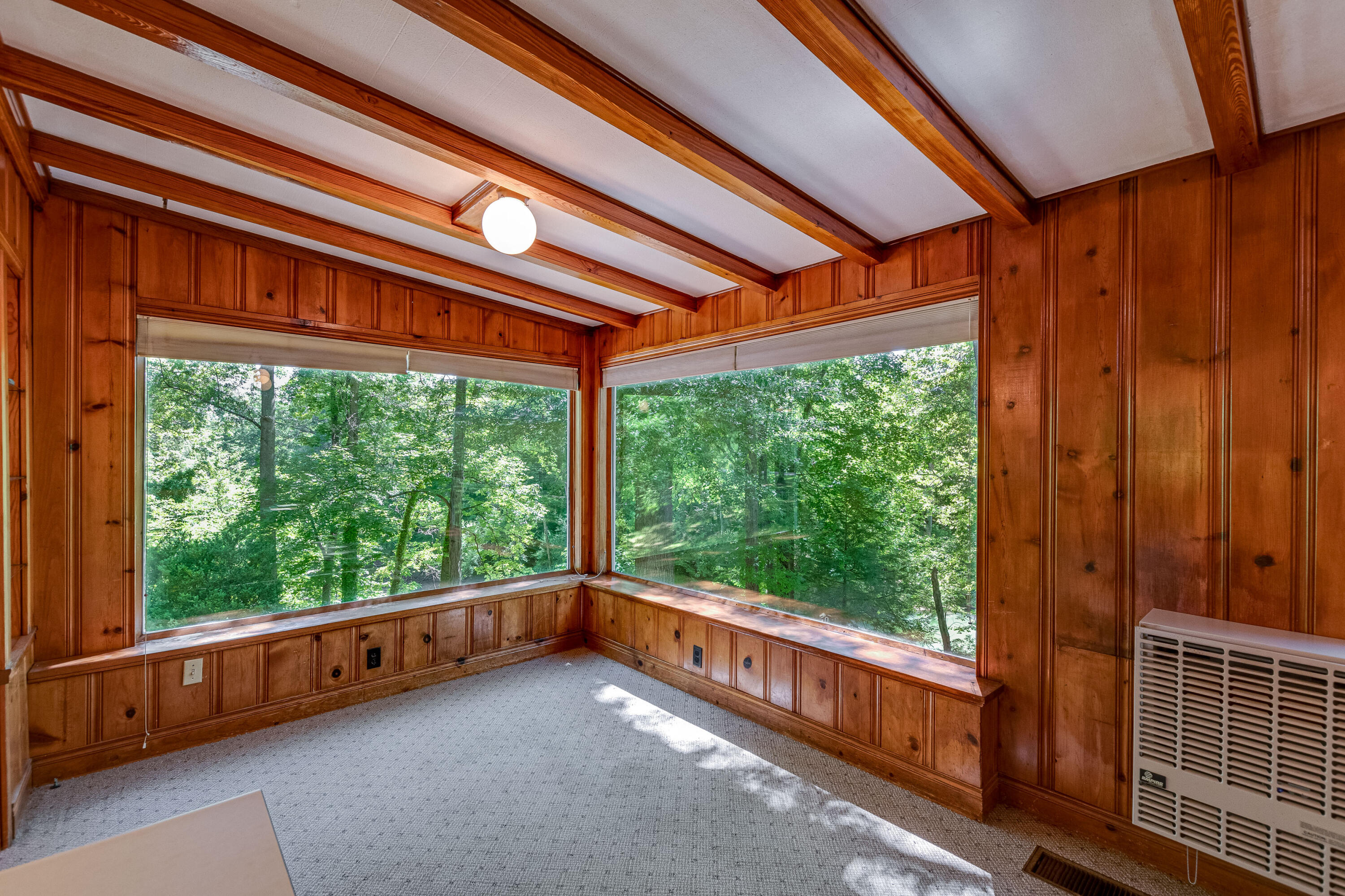 2412 Hamill Road Hixson, TN 37343 - Photo 28 of 41 Family room 2