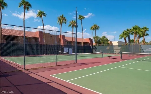 $1,750 | 5044 River Glen Drive, Unit 148, Las Vegas, NV 89103