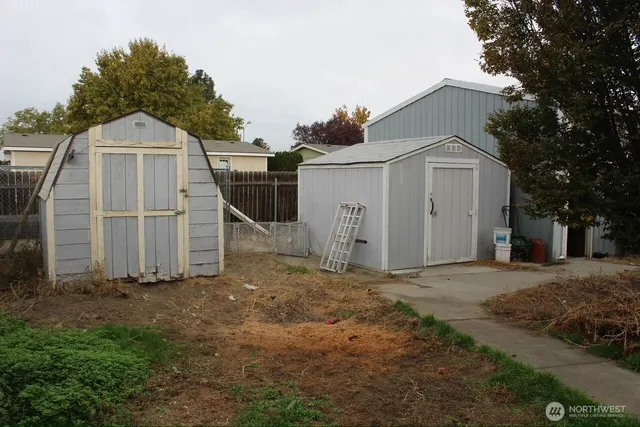 $315,000 | 416 North Cedar Avenue, Pasco, WA 99301