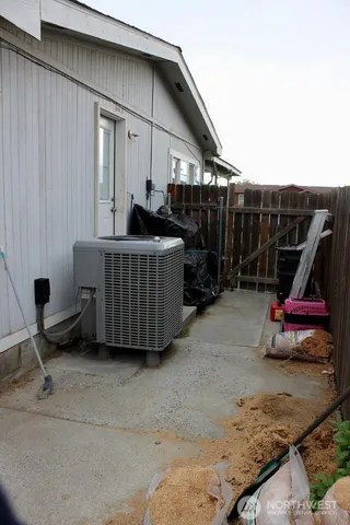 $315,000 | 416 North Cedar Avenue, Pasco, WA 99301