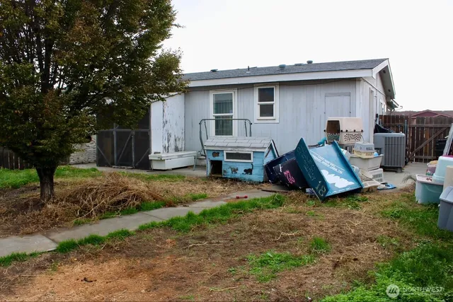 $315,000 | 416 North Cedar Avenue, Pasco, WA 99301