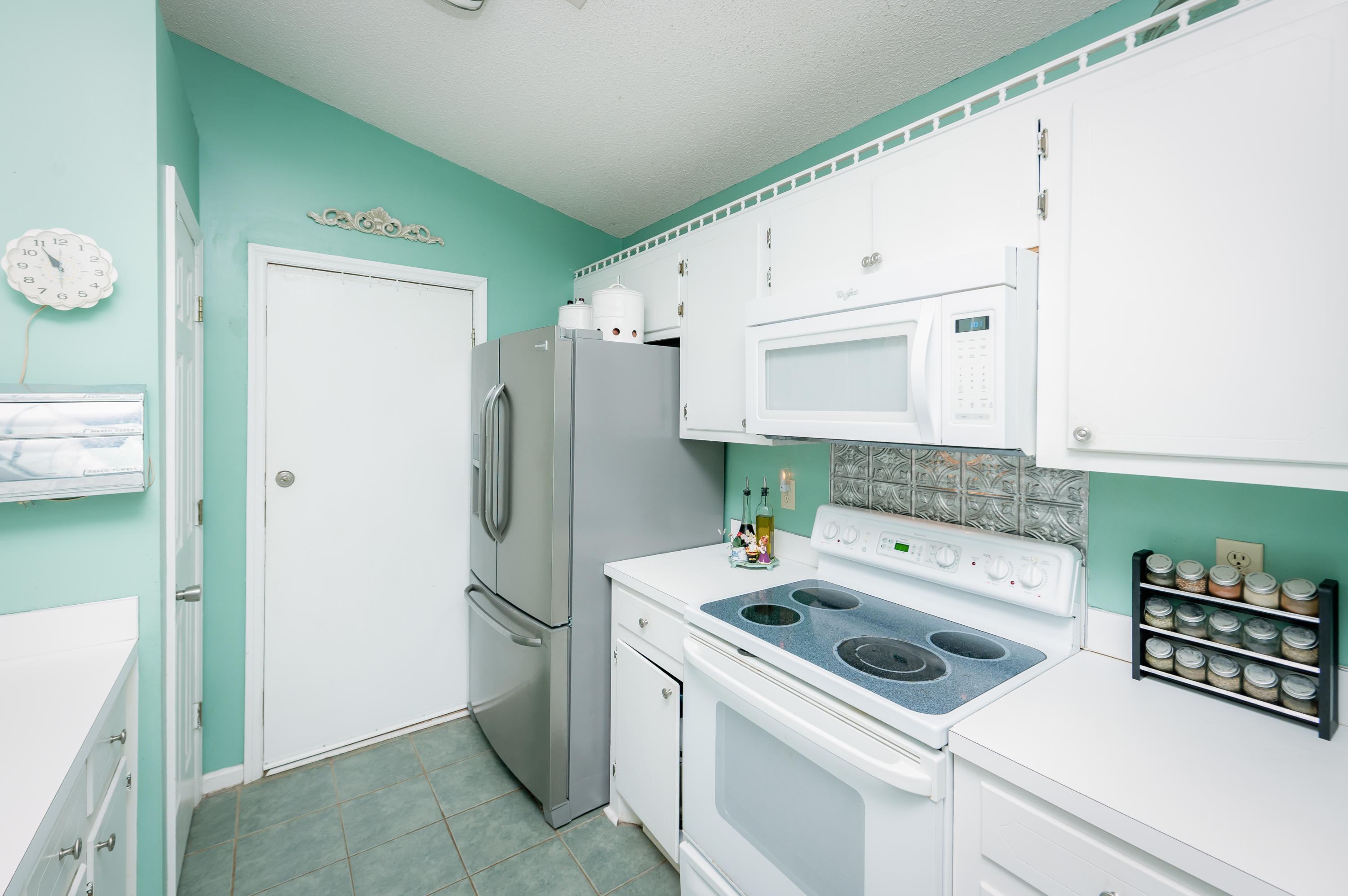 108 Two Hitch Road Goose Creek, SC 29445 - Photo 14 of 24 108 Two Hitch Rd_High Res-11