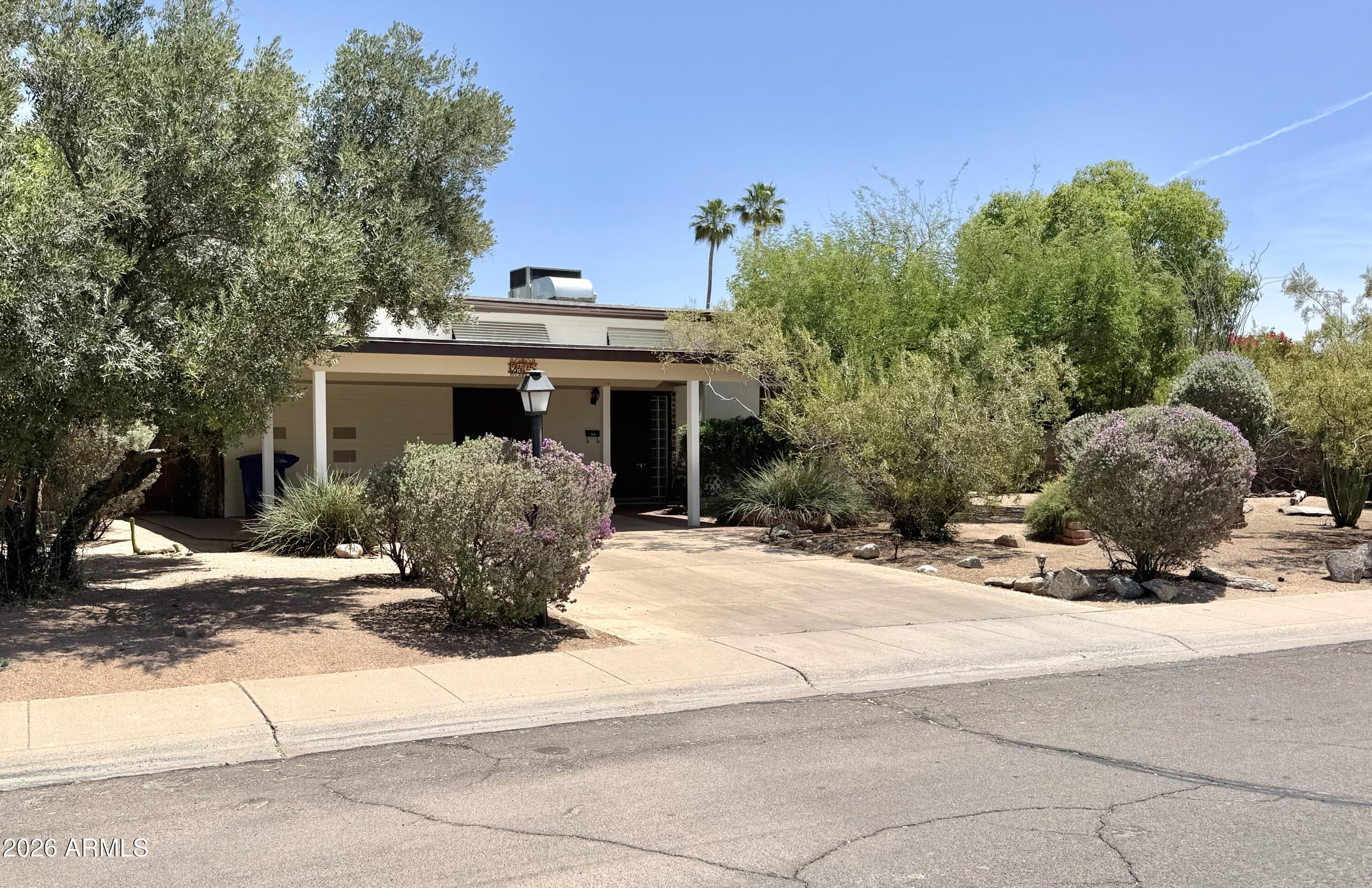 2425 South Newberry Road Tempe, AZ 85282 - Photo 2 of 56 IMG_3789