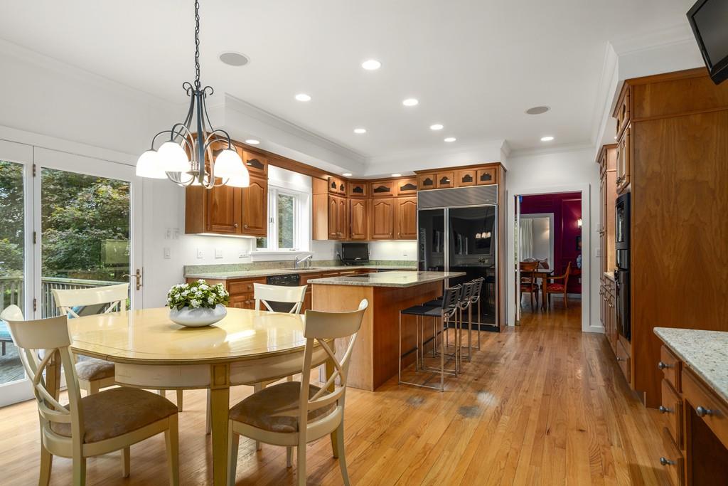 215 Conant Road Weston, MA 02493 - Photo 4 of 12