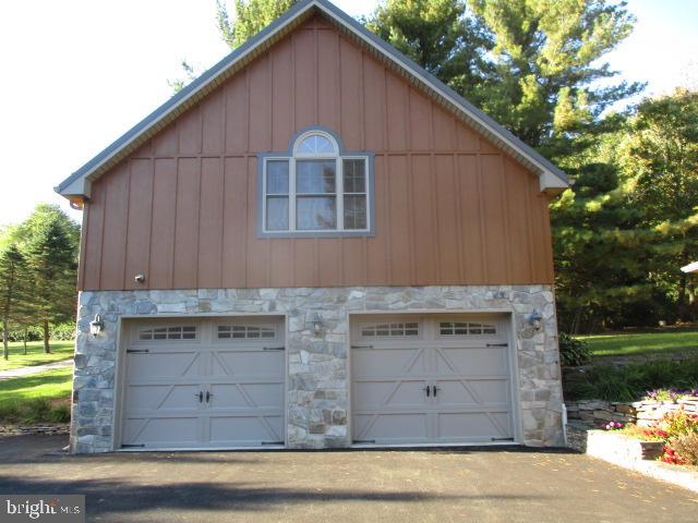 4967 Zeiglers Church Road Spring Grove, PA 17362 - Photo 5 of 52