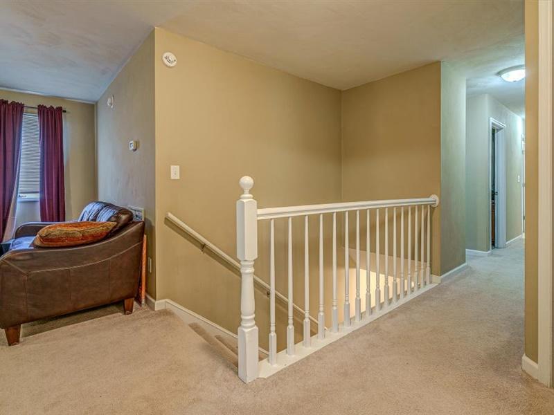 3460 Sterling Road Roanoke, VA 24014 - Photo 20 of 37 a view of a livingroom with furniture and windows