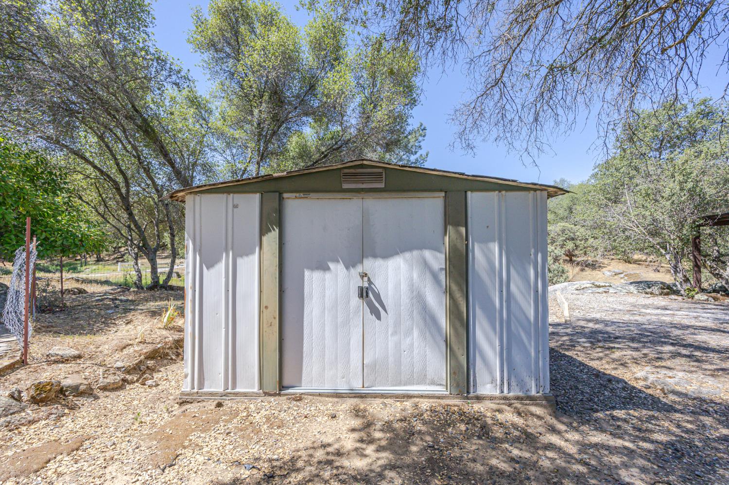 36846 Batti Road Coarsegold, CA 93614 - Photo 47 of 62 Gallery Image 47