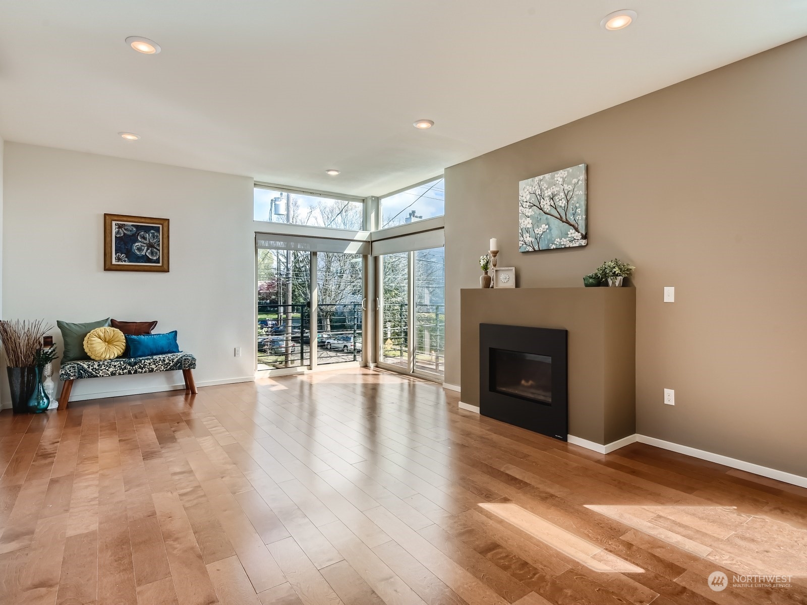 923 North 36th Street Seattle, WA 98103 - Photo 11 of 35 Gallery Image 11