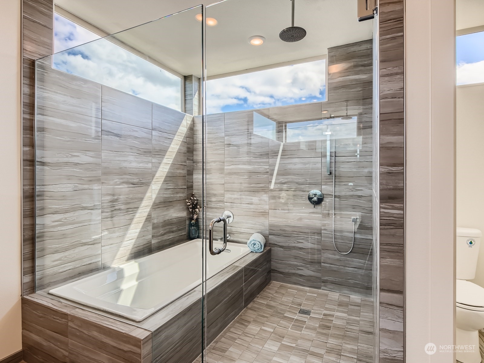 923 North 36th Street Seattle, WA 98103 - Photo 19 of 35 Gallery Image 19