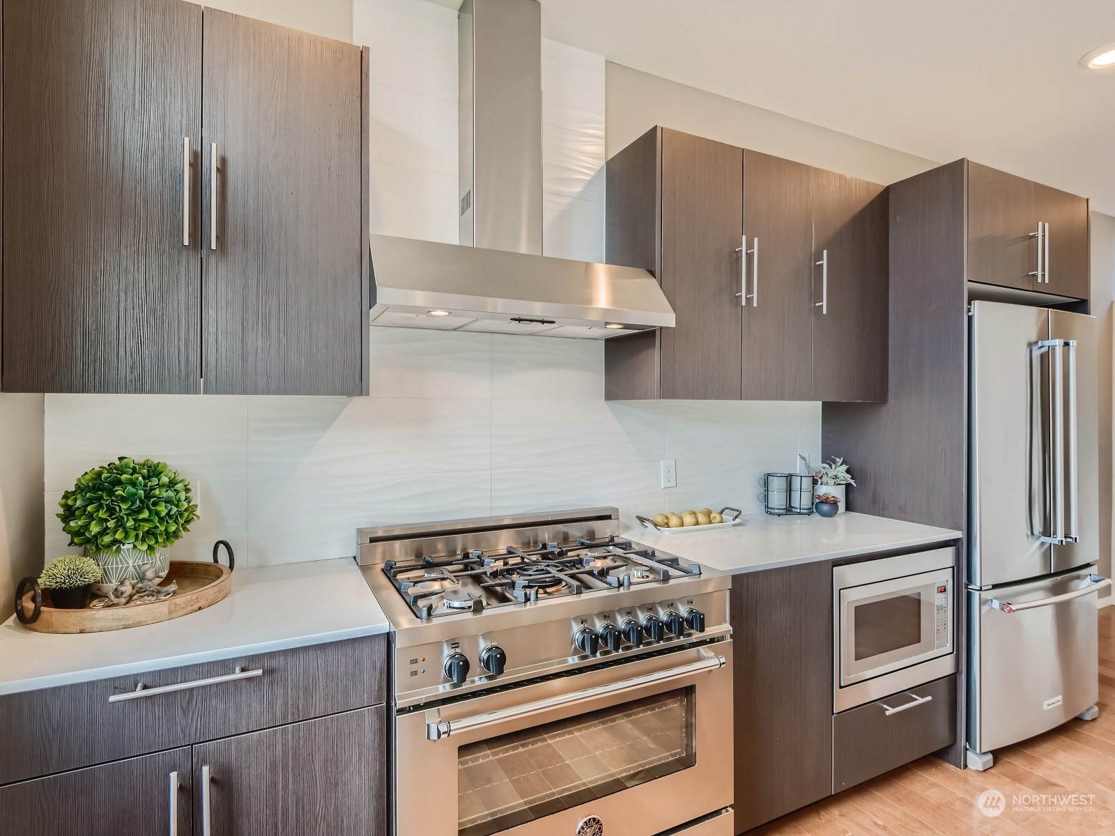 923 North 36th Street Seattle, WA 98103 - Photo 9 of 35 Gallery Image 9