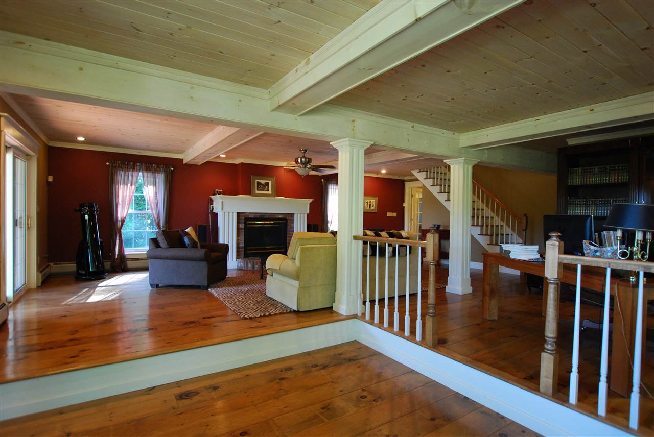 272 Colonial Drive Rutland Town, VT 05701 - Photo 8 of 28 Gallery Image 8