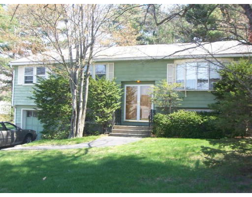 79 Oakland Road Reading, MA 01867 - Photo 1 of 19 Gallery Image 1