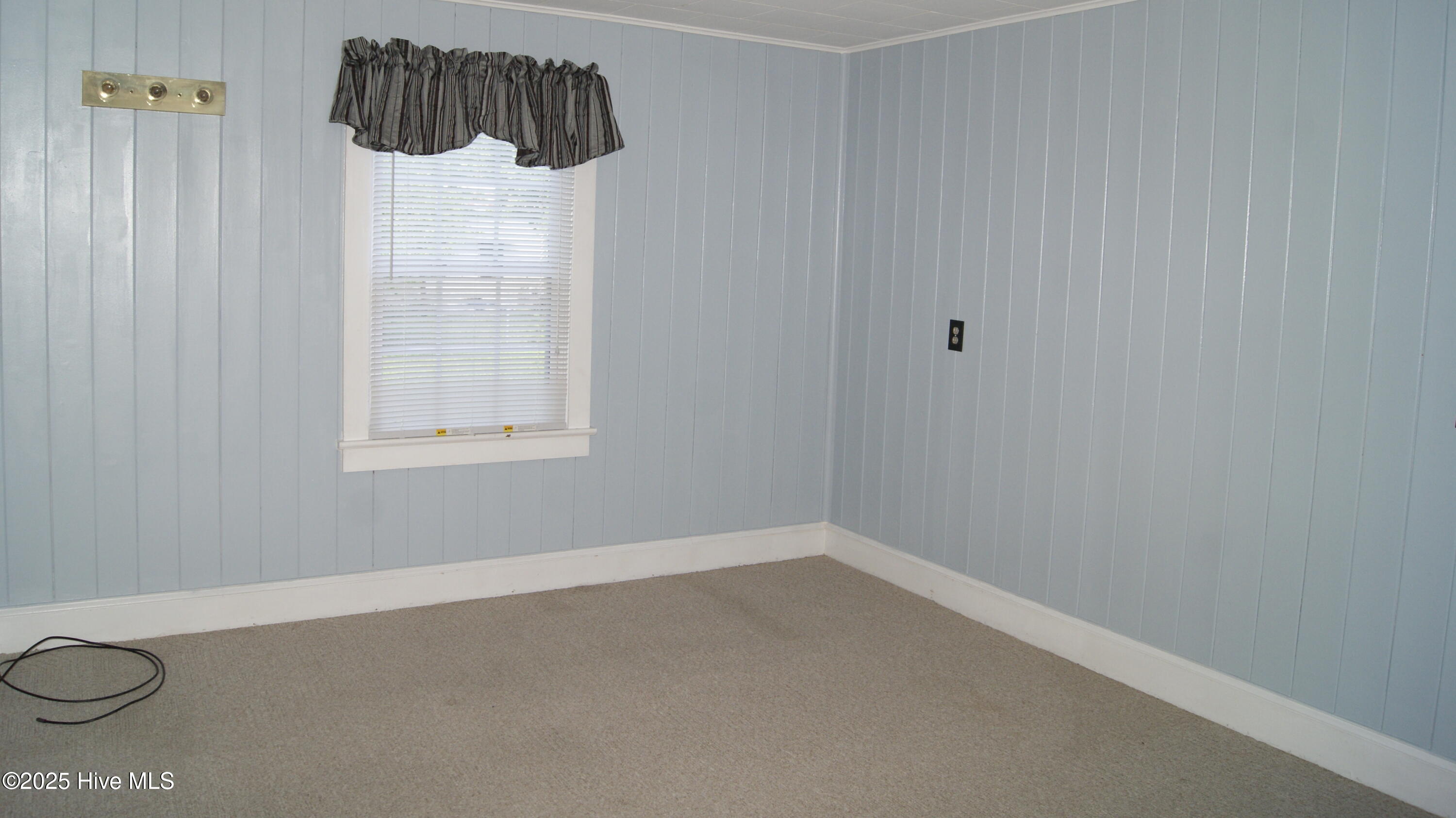 712 North B Street Bridgeton, NC 28519 - Photo 9 of 11 Bedroom