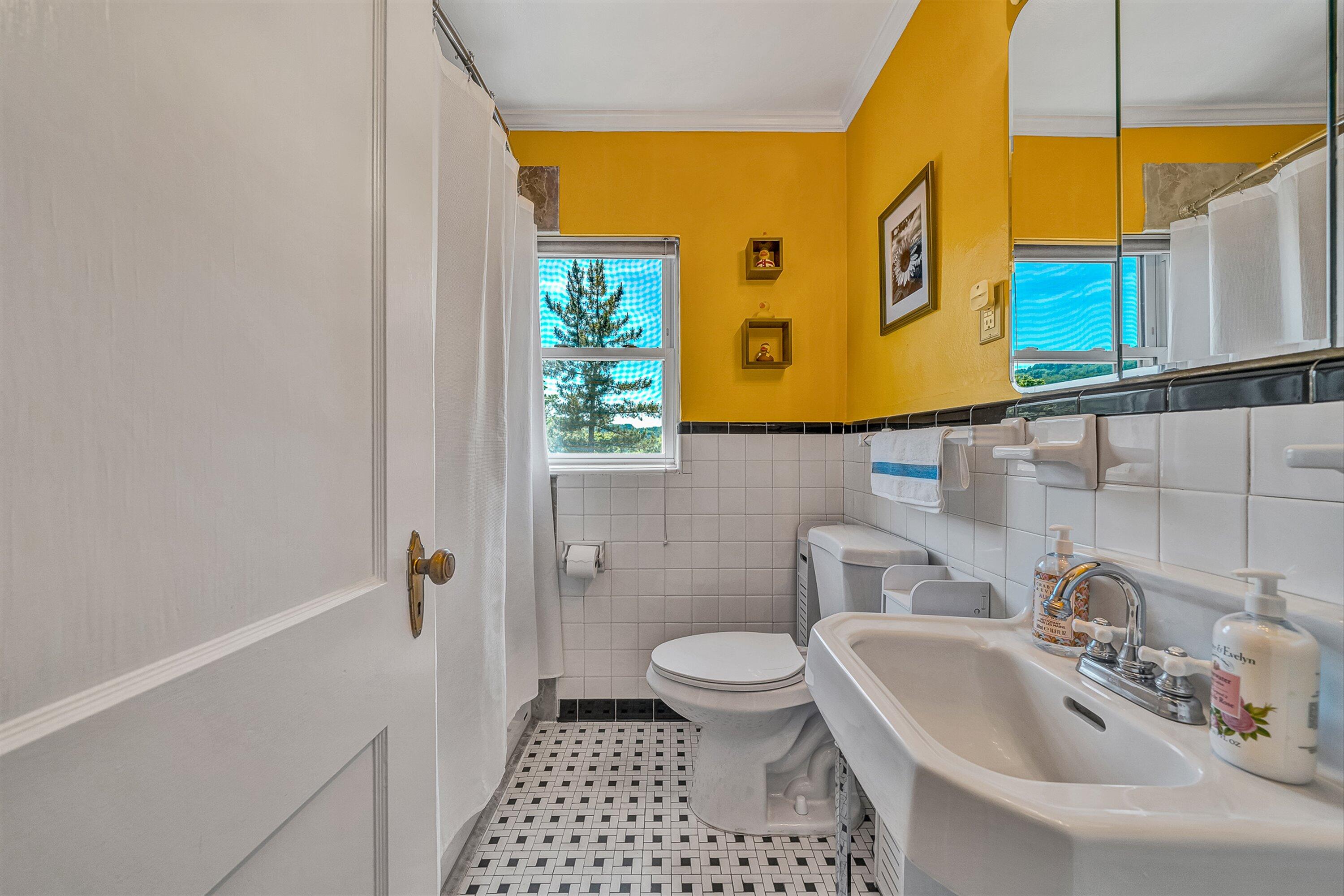 2225 Yellow Mountain Road Southeast Roanoke, VA 24014 - Photo 29 of 52 35-VM-07169